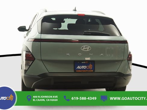 Used 2025 Hyundai Kona SEL AWD/4WD image 15