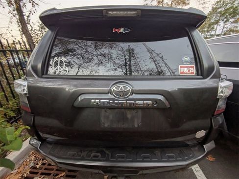 Used 2019 Toyota 4Runner SR5 Premium image 6