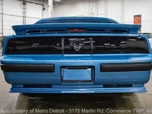 Used 1988 Pontiac Firebird Formula image 6