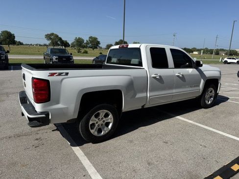 Used 2016 Chevrolet Silverado 1500 LT w/ All Star Edition AWD/4WD image 2