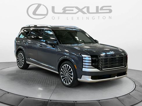 Used 2026 Hyundai Palisade Calligraphy AWD/4WD image 13
