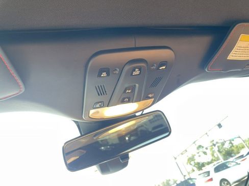 Used 2017 Ferrari California T image 20