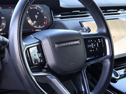 Used 2023 Land Rover Range Rover Sport SE image 19