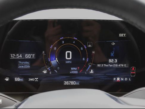 Used 2025 Chevrolet Equinox LT w/ Convenience Package II image 13