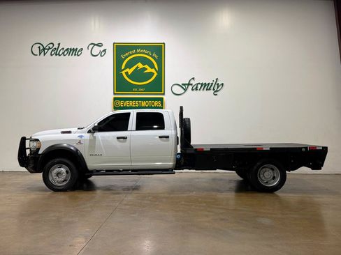 Used 2022 RAM 5500 Tradesman w/ Max Tow Package AWD/4WD image 5