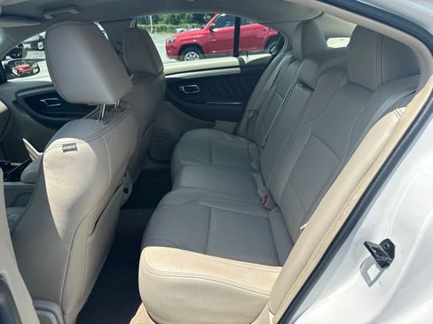 Used 2011 Ford Taurus SEL w/ 202A Rapid Spec Order Code FWD image 8