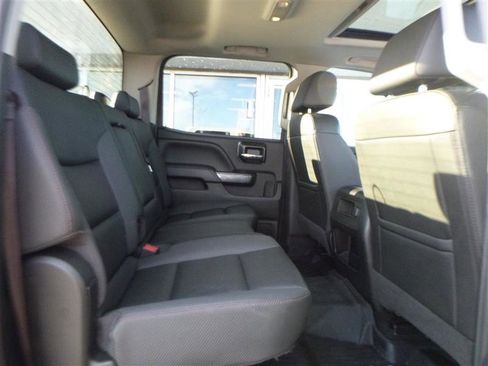 Used 2016 GMC Sierra 2500 SLT w/ All-Terrain HD Package image 8