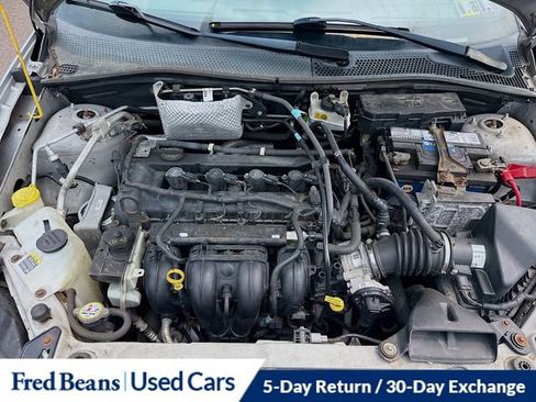 Used 2011 Ford Focus SE w/ 201A Rapid Spec Order Code FWD image 25