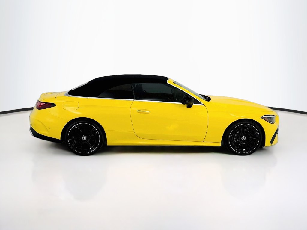 Certified 2026 Mercedes-Benz CLE 300 4MATIC Cabriolet image 4