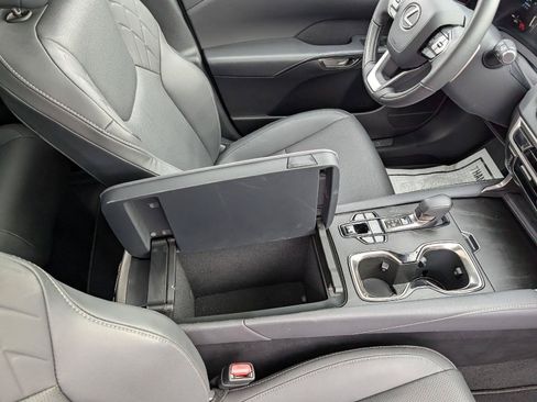 Certified 2025 Lexus RX 350 Premium AWD/4WD image 24