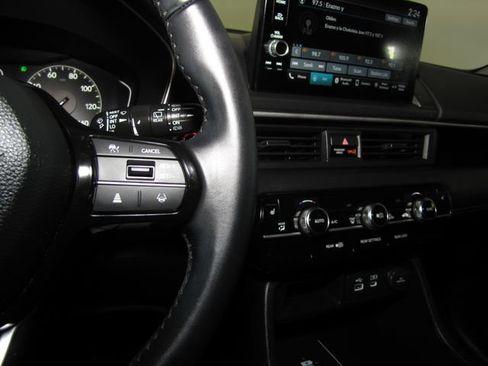 Certified 2023 Honda Pilot EX-L image 6