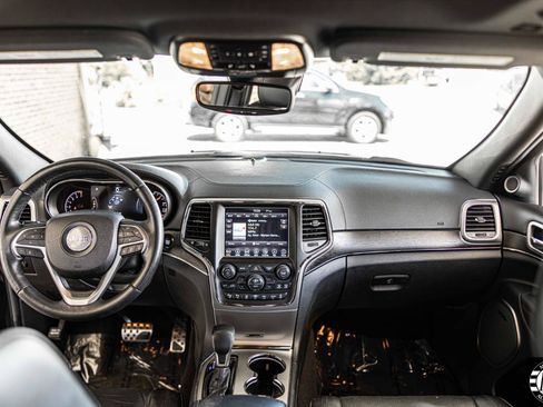 Used 2018 Jeep Grand Cherokee High Altitude AWD/4WD image 24