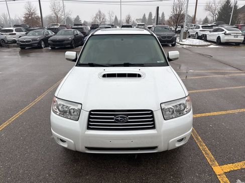 Used 2008 Subaru Forester 2.5XT Limited image 2