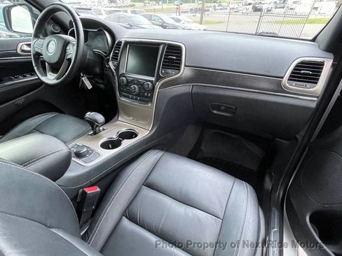 Used 2015 Jeep Grand Cherokee Limited AWD/4WD image 14