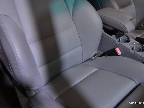 Used 2006 BMW 325Ci Convertible image 18