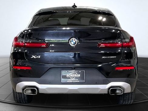 Used 2023 BMW X4 xDrive30i w/ Parking Assistance Package AWD/4WD image 4