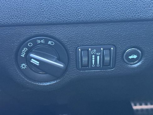 Used 2023 Dodge Charger GT w/ Blacktop Package image 31