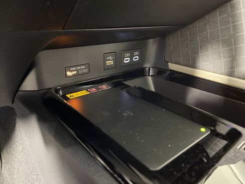 New 2026 Toyota Camry XLE AWD/4WD image 30