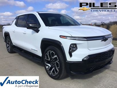 Used 2024 Chevrolet Silverado EV RST