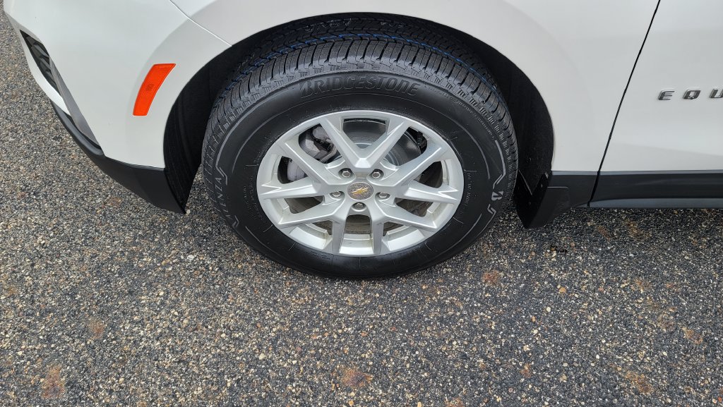Used 2022 Chevrolet Equinox LT AWD/4WD image 6