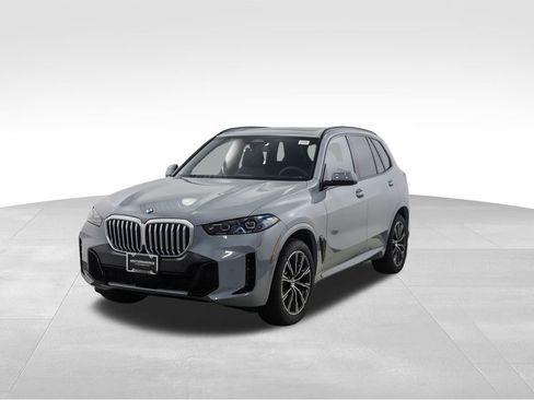 New 2026 BMW X5 xDrive40i w/ M Sport Package image 1
