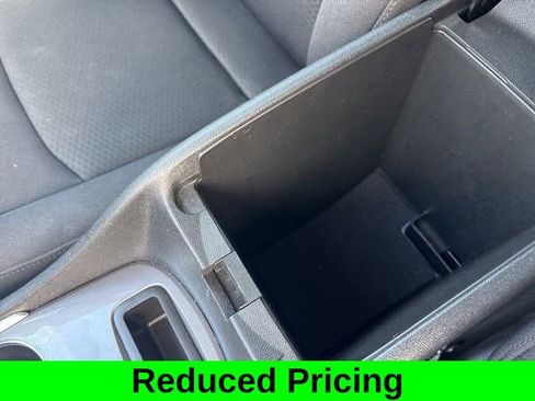 Used 2024 Chevrolet Malibu LT image 27