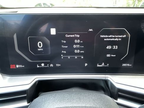 Used 2025 Kia Sorento SX FWD image 19
