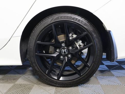 Used 2025 Honda Civic Sport image 14