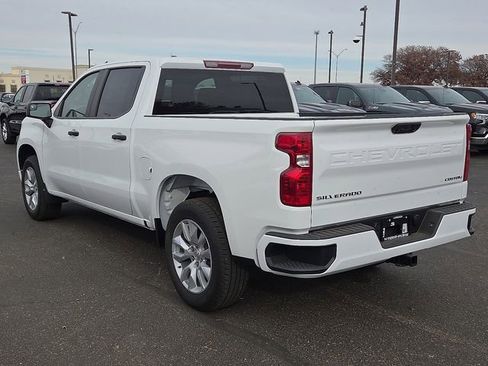 New 2026 Chevrolet Silverado 1500 Custom image 2