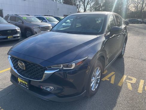 Used 2023 MAZDA CX-5 AWD 2.5 S w/ Preferred Package image 3