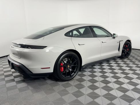 New 2026 Porsche Taycan GTS image 9