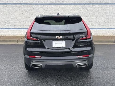Used 2023 Cadillac XT4 Premium Luxury w/ Cold Weather Package FWD image 6