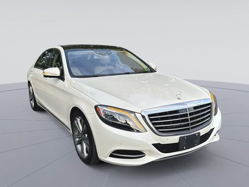 Used 2016 Mercedes-Benz S 550 4MATIC Sedan image 1