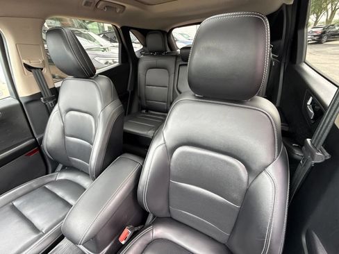 Used 2020 Ford Escape SEL AWD/4WD image 14
