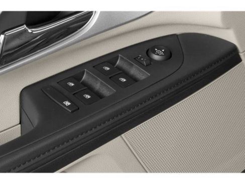 Used 2015 Chevrolet Equinox LS FWD image 21