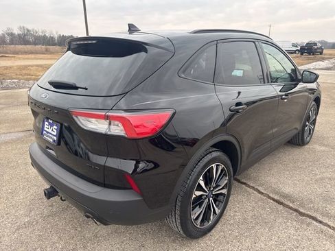 Used 2022 Ford Escape SEL w/ SEL Stealth AWD Package image 5