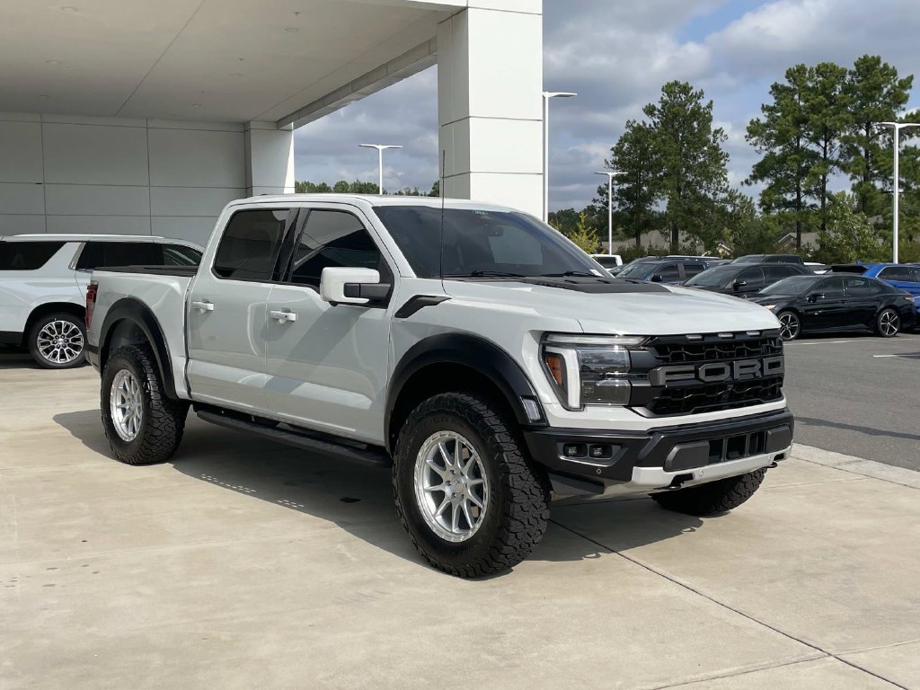 Used 2024 Ford F150 Raptor AWD/4WD image 6