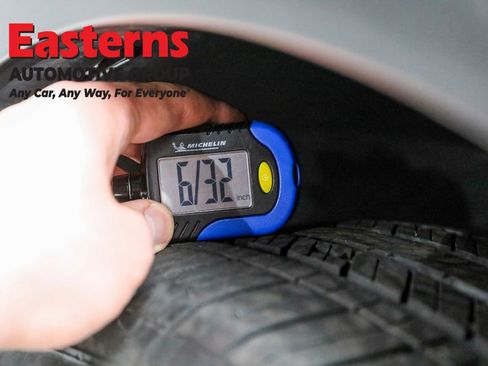 Used 2024 Volkswagen Tiguan Wolfsburg Edition image 26