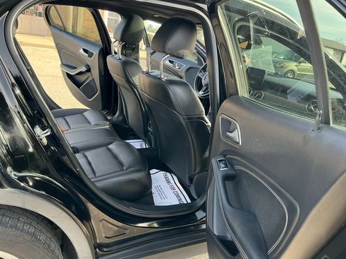 Used 2020 Mercedes-Benz GLA 250 GLA 250 4MATIC SUV image 26