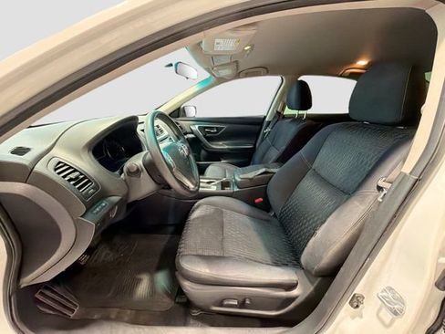 Used 2017 Nissan Altima 2.5 S w/ Power Driver Seat Package FWD image 16