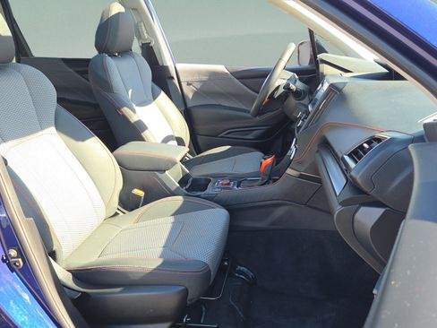 Used 2023 Subaru Forester Sport image 29