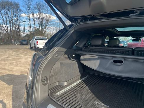 Used 2024 Cadillac XT5 Sportv w/ LPO, Floor Liner Package AWD/4WD image 13