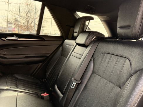 Used 2017 Mercedes-Benz GLE 350 image 16