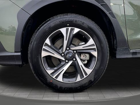 Used 2026 Subaru Crosstrek 2.0i Premium image 8