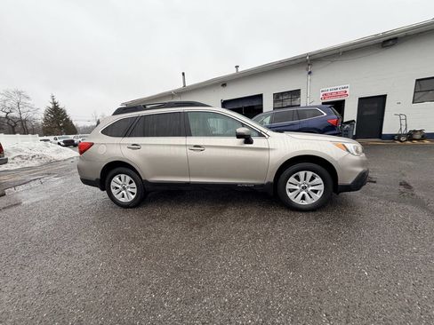 Used 2015 Subaru Outback 2.5i Premium image 47