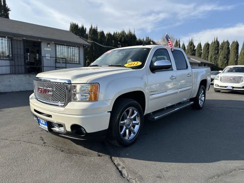 Used 2012 GMC Sierra 1500 Denali image 4