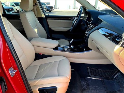 Used 2017 BMW X3 xDrive28i image 8