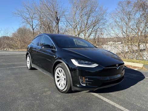 Used 2020 Tesla Model X Long Range image 8