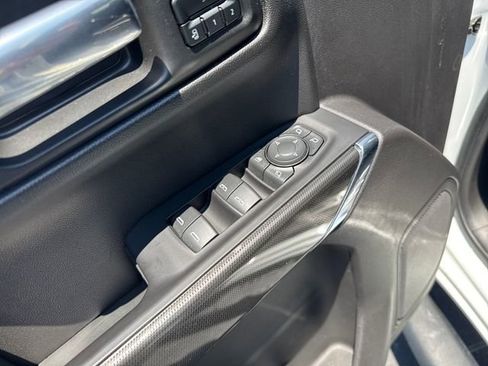 Used 2021 GMC Sierra 1500 AT4 image 11