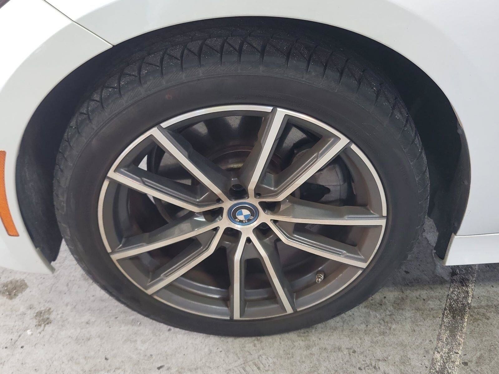 Used 2022 BMW 330e w/ Driving Assistance Package RWD image 11